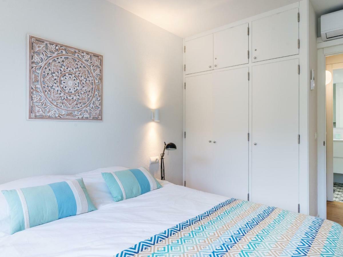 La Vie En Rouge Sa Riera Duplex, Private Parking Apartment Begur Bagian luar foto