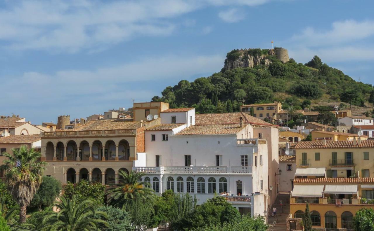 La Vie En Rouge Sa Riera Duplex, Private Parking Apartment Begur Bagian luar foto